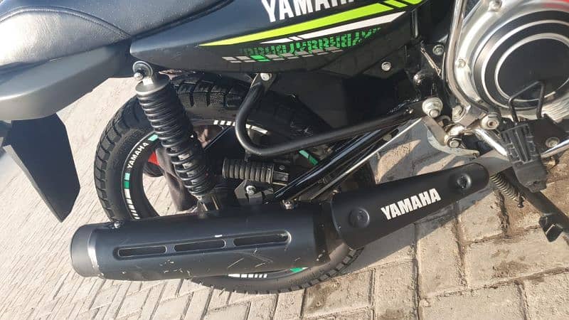 Yamaha Ybr125G 2