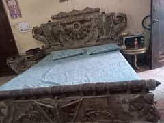 branded bed set for sale