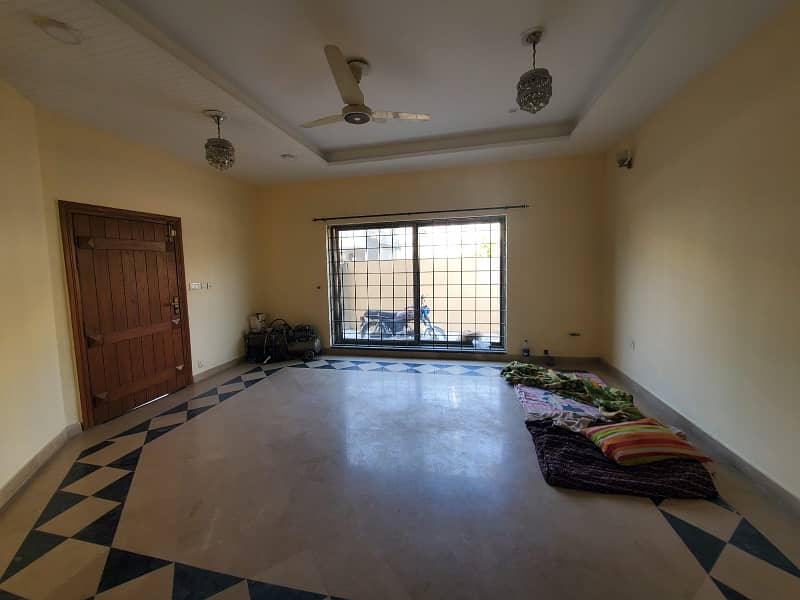 10 Marla House available for rent in C block Bahria town phase 8 26