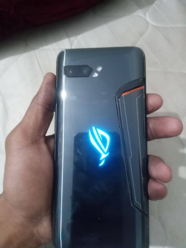 Asus ROG 3 Gaming Phone 4