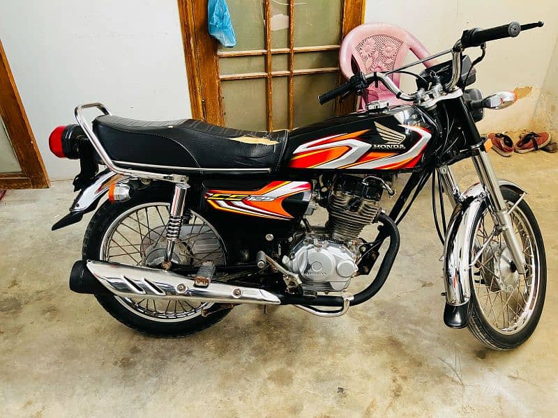 Honda 125 model 2022 karachi 7