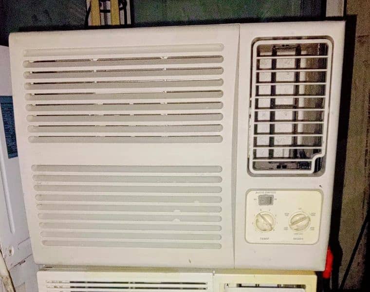 Japanese imported window inverter AC 1