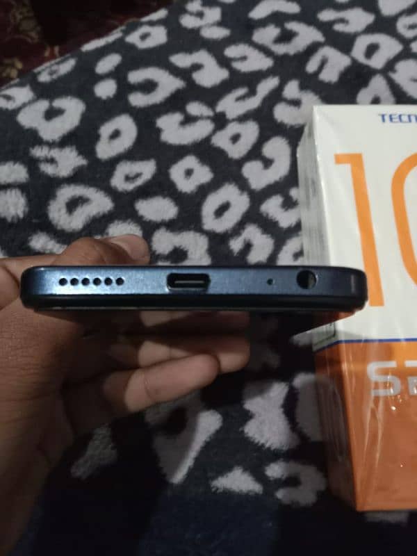 Tecno Spark 10 new like 10/10 condition 4