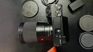 Sony A6400 With 16mm 1.4 Sale (Body With Box)