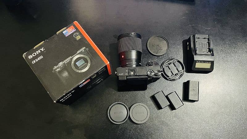 Sony A6400 With 16mm 1.4 Sale (Body With Box) 1