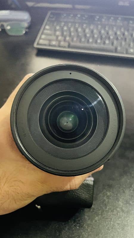 Sony A6400 With 16mm 1.4 Sale (Body With Box) 8