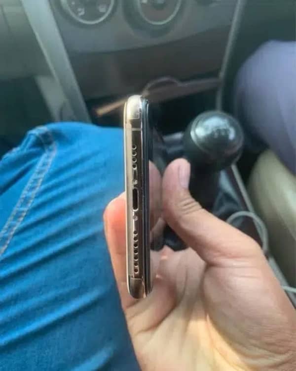 iPhone Xs Max 64 gb 6