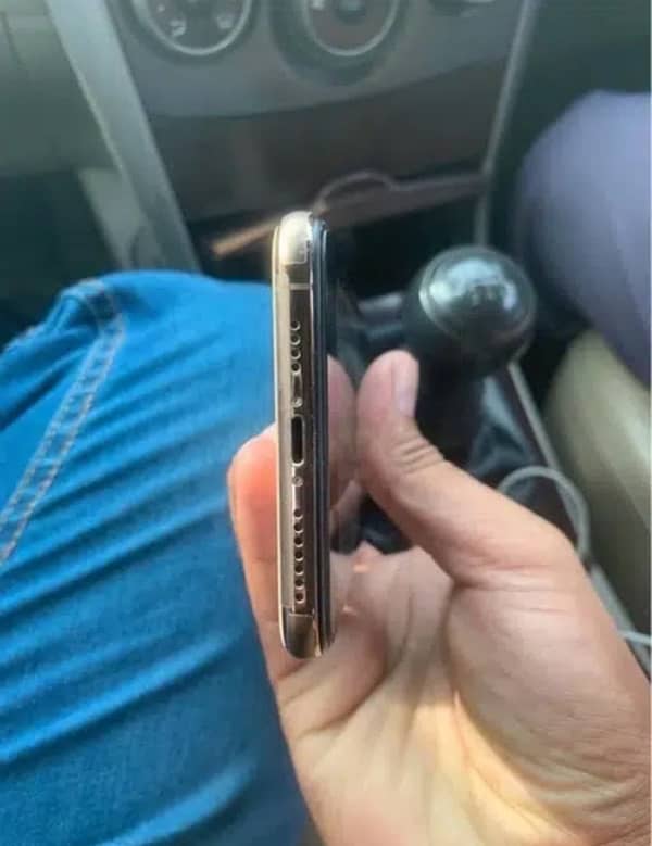 iPhone Xs Max 64 gb 8