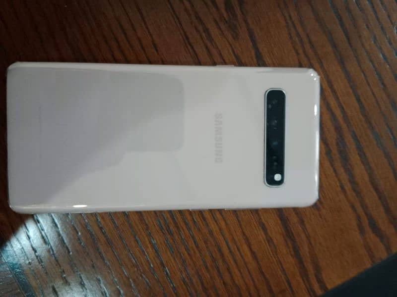 Galaxy S10 5G Good Condition 7