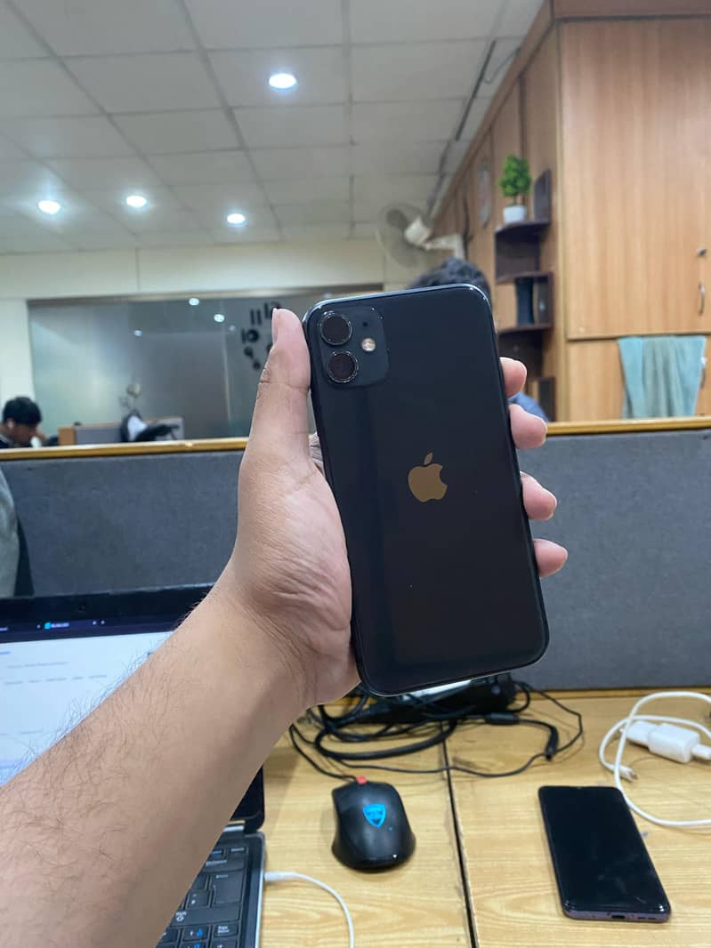 iphone 11JV 64GB 0