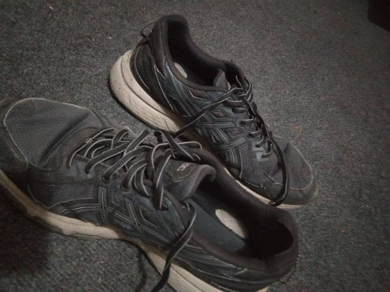 sports shoes for sale 2