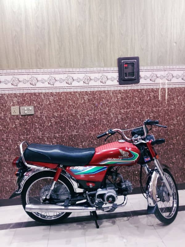 Honda cd 70 2016b/2017 model 4