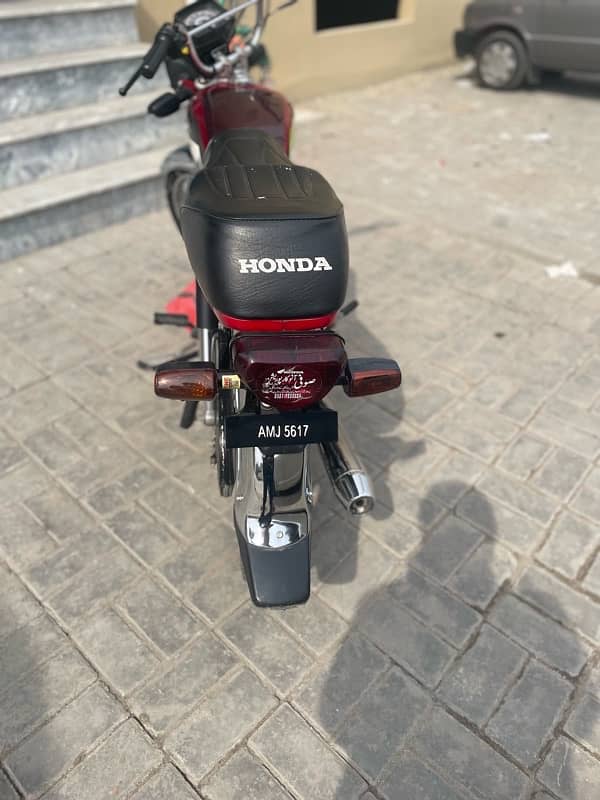 Honda cd70 5