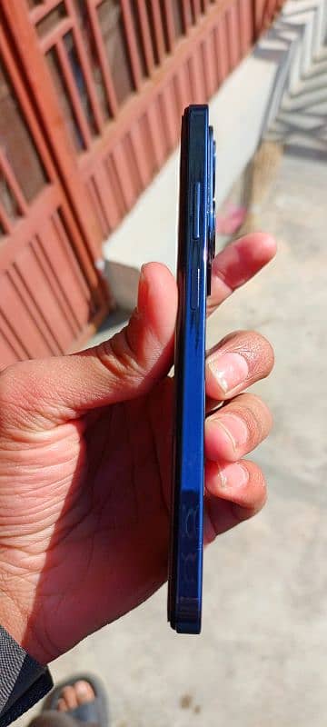 Infinix Hot 40i 3