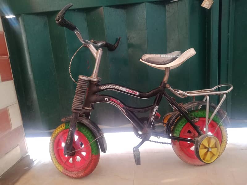 Kids cycle for sale 0