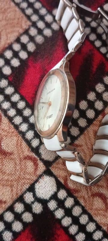 LORUS TIME & DATE MARBLE WATCH 2