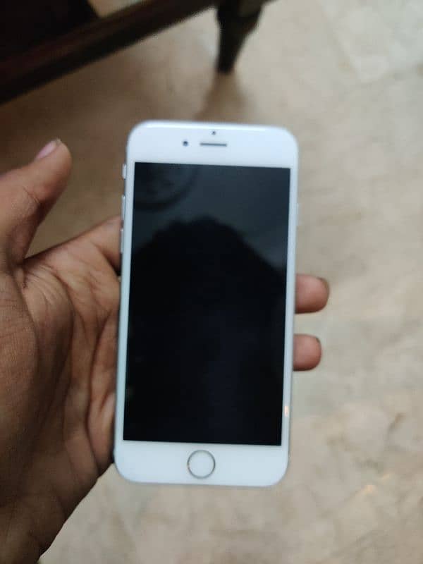 iPhone 6 16 GB bypass 9/10 Clean Phone 2