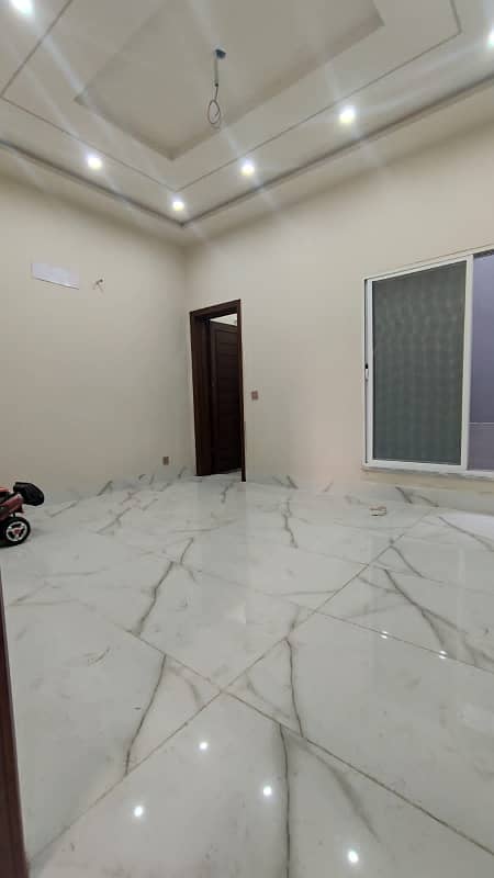 5 Marla Brand New House for Rent 8