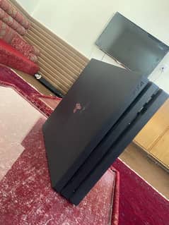 PS4 Pro - 1TB - MINT- Canadian