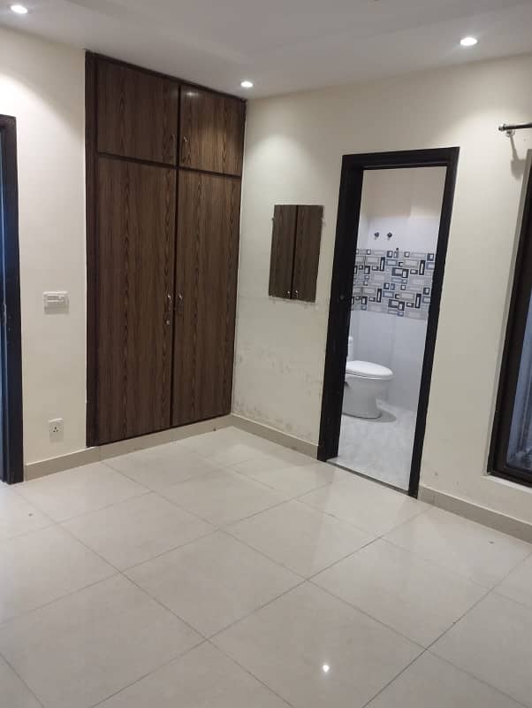 Two Bed Non-Furnished Brand New Apartment For Rent In Bahria Town, Lahore. 2