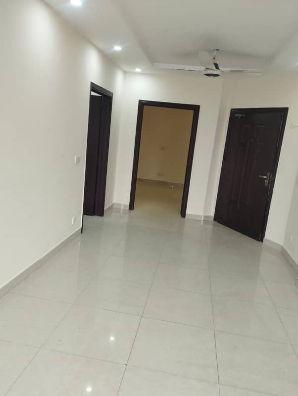 Two Bed Non-Furnished Brand New Apartment For Rent In Bahria Town, Lahore. 7