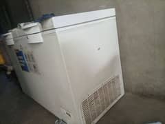 120 sy 150waat freezer  only 4 mounth  used hea