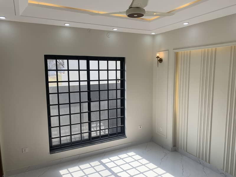 5 MARLA 4 BEDROOM BRAND NEW HOUSE ON GOOD LOCATION OF DHA PHASE 11 RAHBAR IS AVAILABLE FOR SALE 15