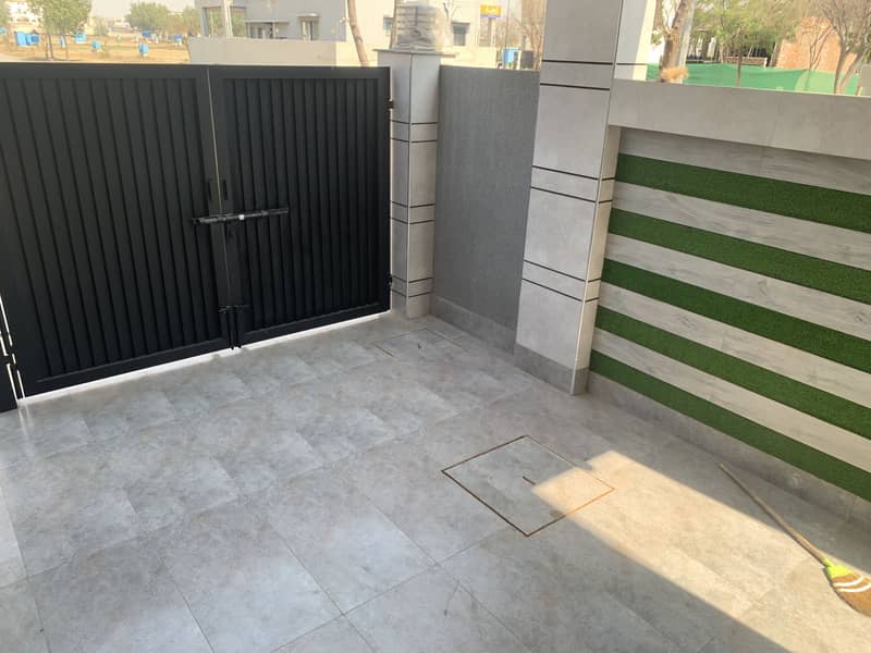 5 MARLA 4 BEDROOM BRAND NEW HOUSE ON GOOD LOCATION OF DHA PHASE 11 RAHBAR IS AVAILABLE FOR SALE 39