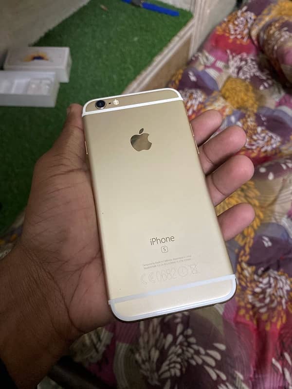 iphone 6s 128Gb with box +Hanfree original 3