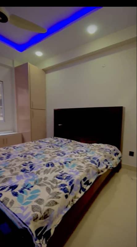 One bed luxury furnished apartment available for rent in gulberg greens islamabad. 14