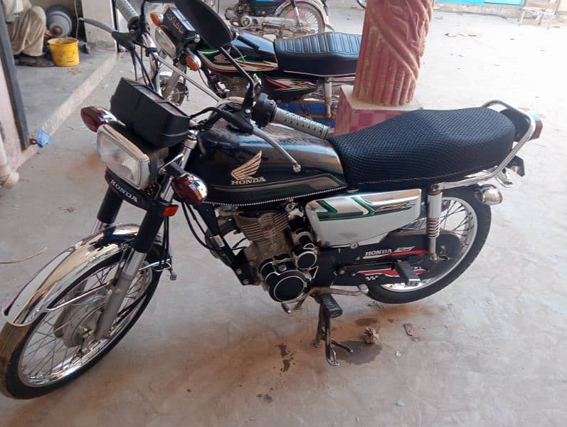 125 Honda self start 2024 all ok clear decoummt kse ksm k koi msla nhi 0