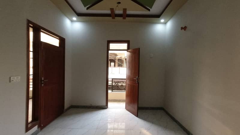 Independent Double Storey Brand new 120 yds stunning bungalow available for rent. Ground floor: 2 bedrooms, drawing room, lounge, American kitchen, tiled flooring. 6