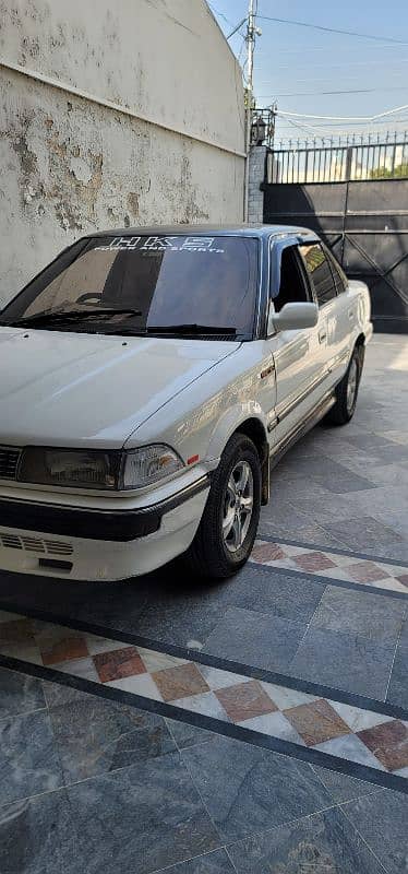 Toyota Corolla 2.0 D 1988 18