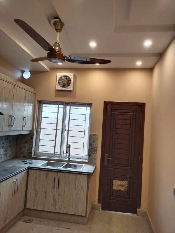 Five Marla Non-Furnished Brand New House For Rent In Bahria Town, Lahore. 5