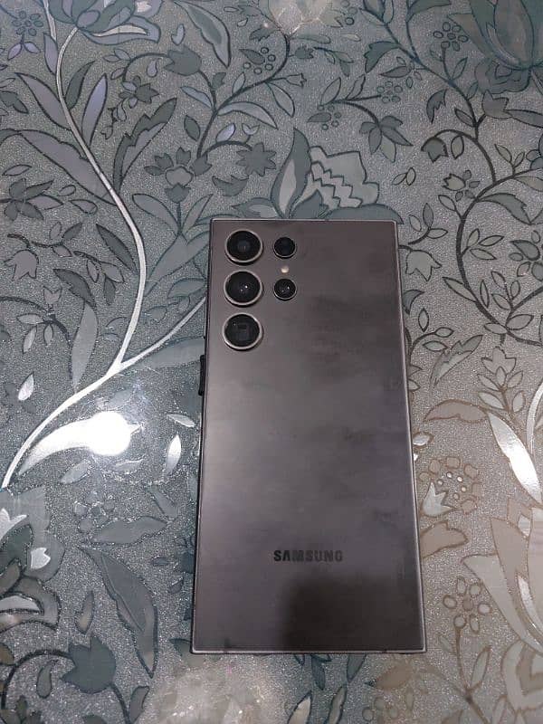 Samsung S24 Ultra 512 gb 3