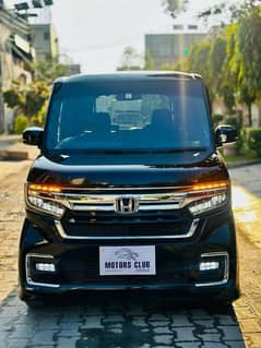 Honda N Box Custom 2021