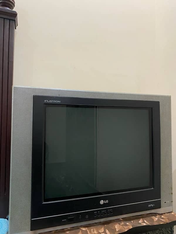 LG Television 4