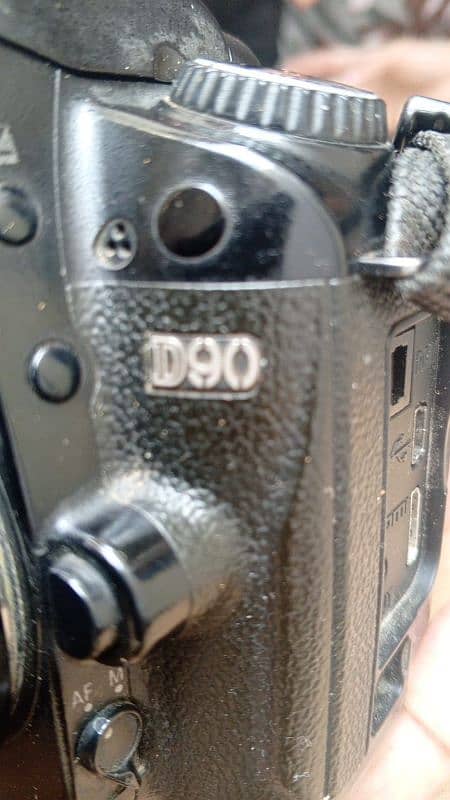 d90 nikon dslr camra 4