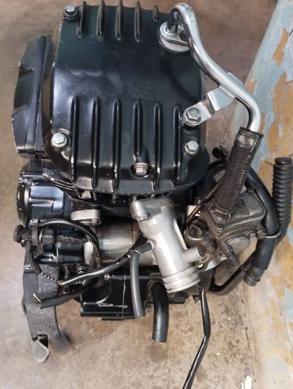 HONDA CB 160cc  engine 11