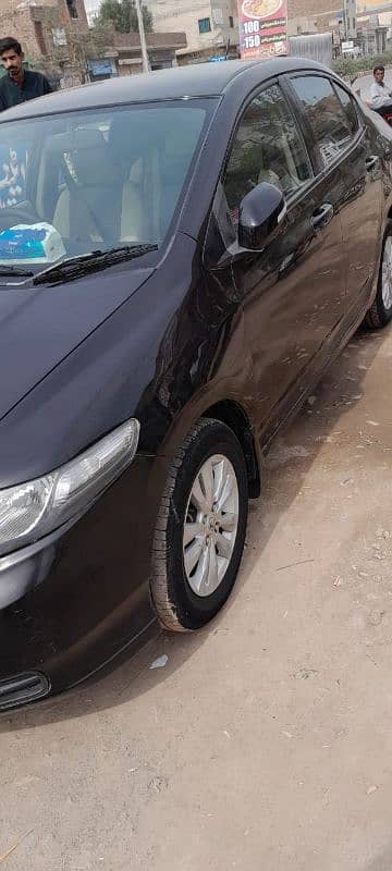 Honda City Aspire 2015 4