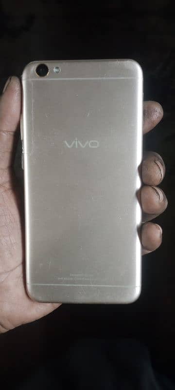 vivo y67 4/64 dual sim 4g 1