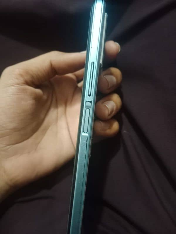 Vivo y21 2