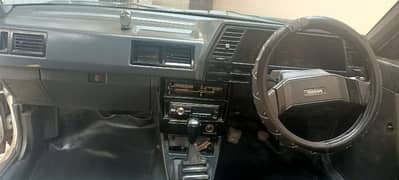 Nissan Sunny 1986