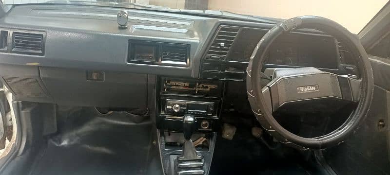 Nissan Sunny 1986 0