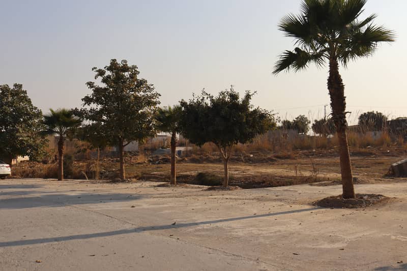 5 Marla Plot for Sale in Zamar Valley Overseas Block 4