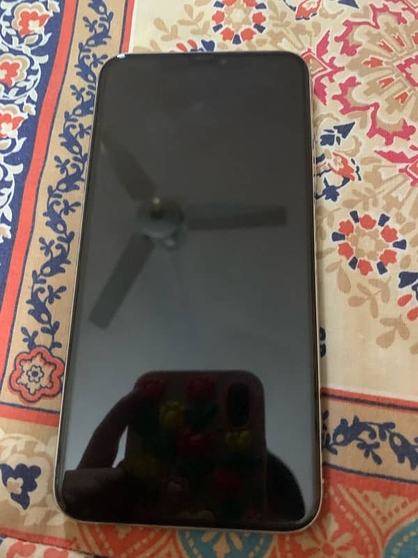 iPhone 11 Pro Max 256 gb non pta 2