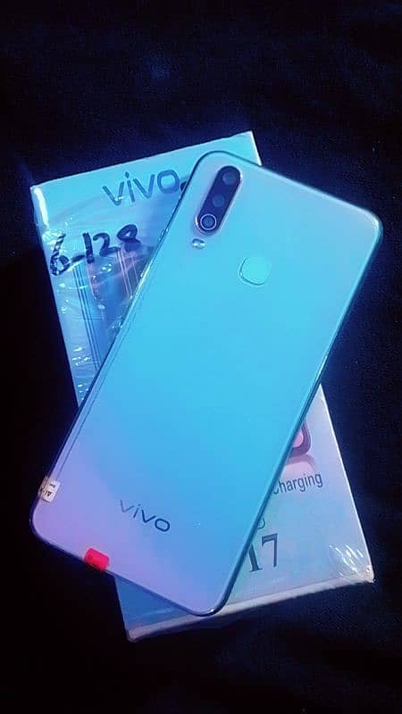 vivo y17 2