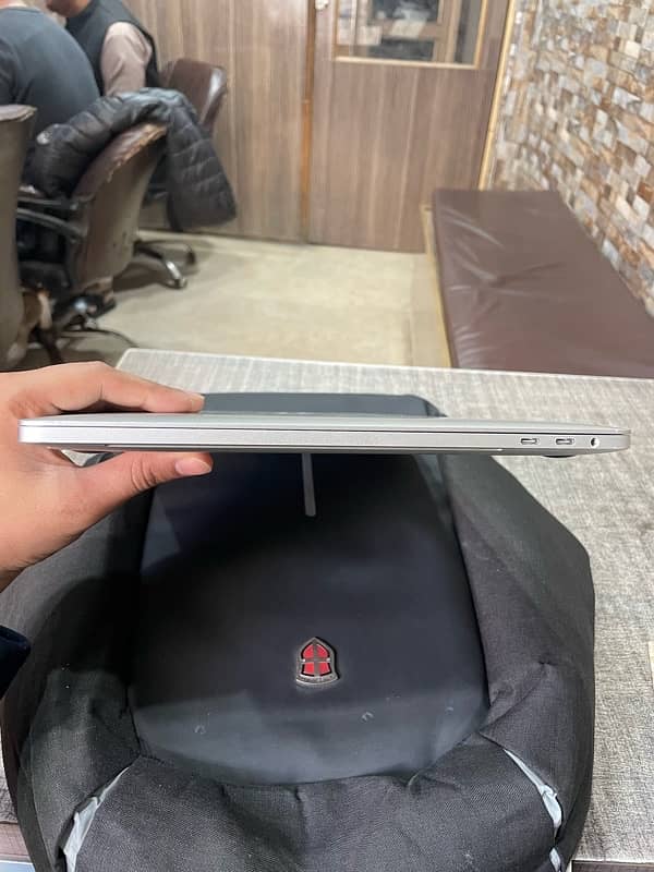 macbook pro 15 inch 2016 5