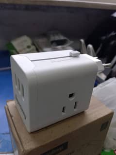 TRAVEL ADAPTER