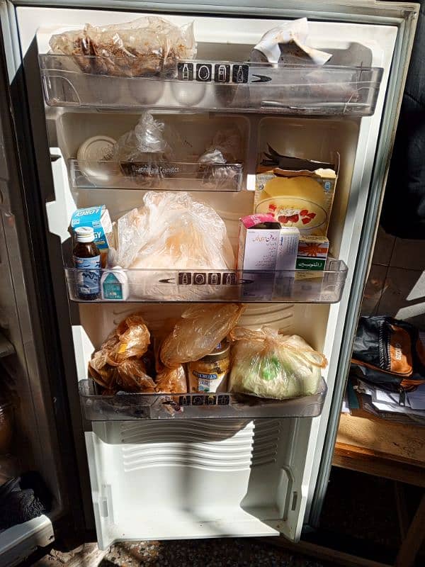 Dawlance refrigerator 3